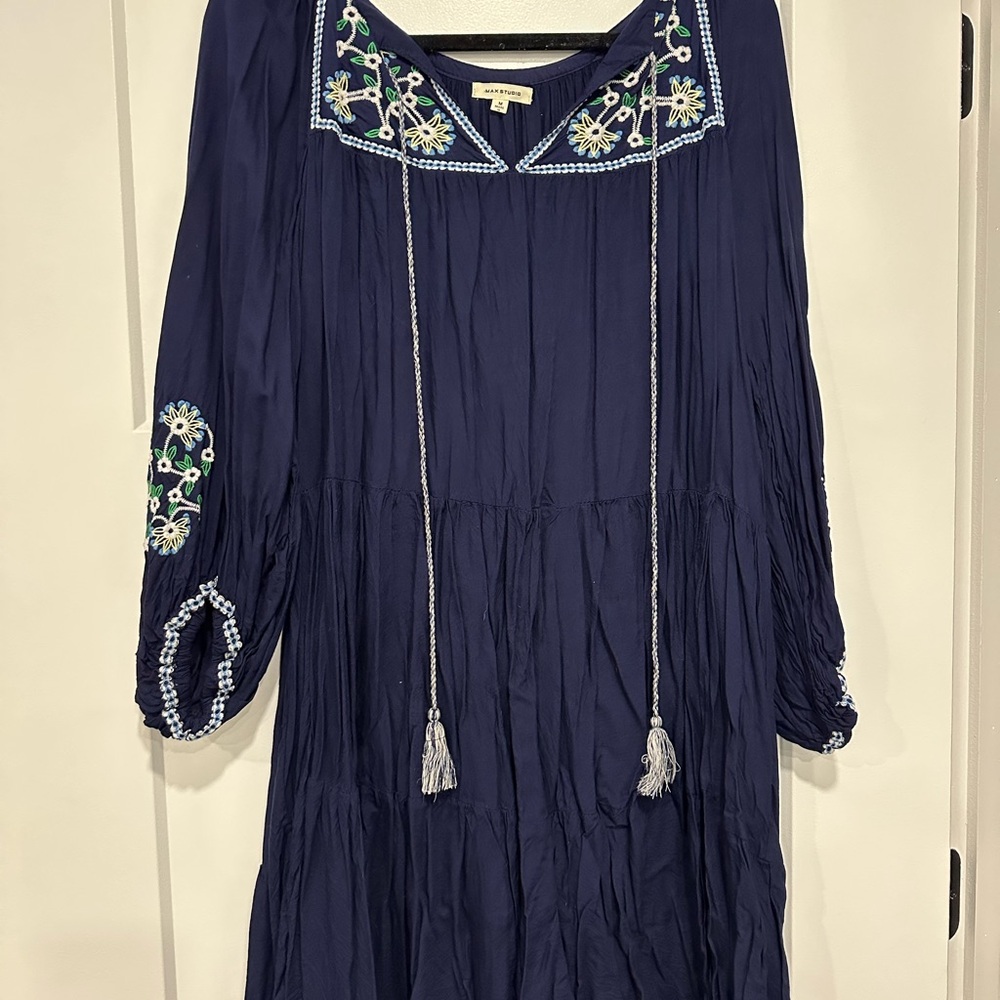 Max Studio Navy dress with Embroidered Accents